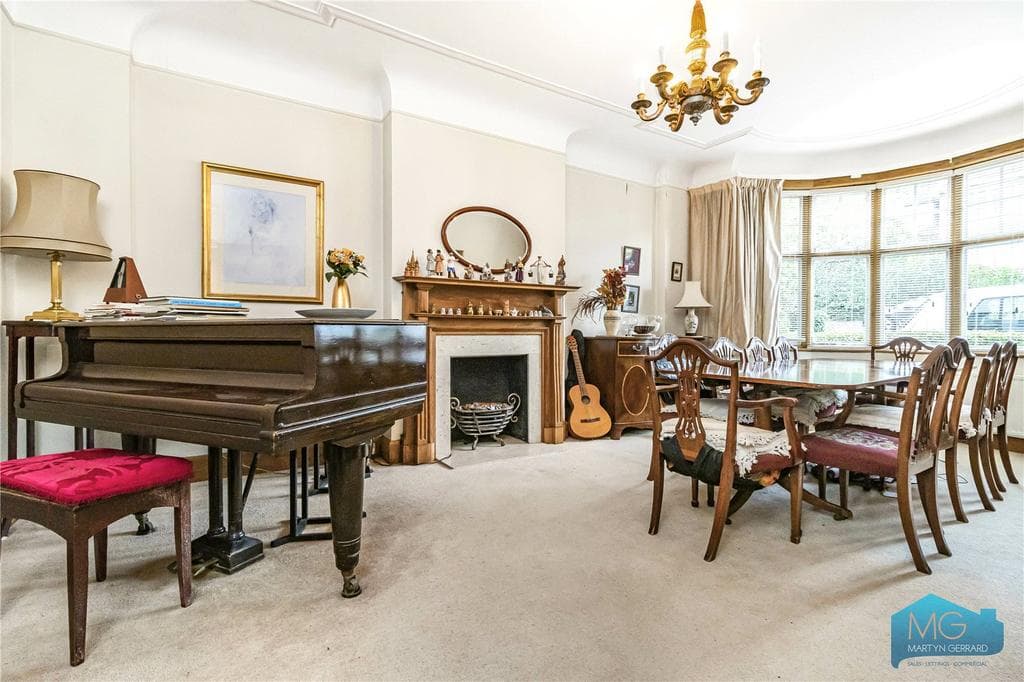 Wood Vale, London, N10 - Image 2
