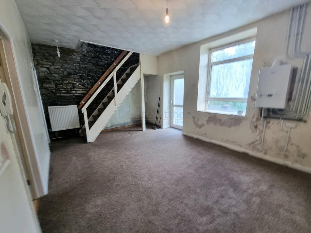 Dunraven Place, Ogmore Vale, Bridgend County. CF32 7ET - Image 5