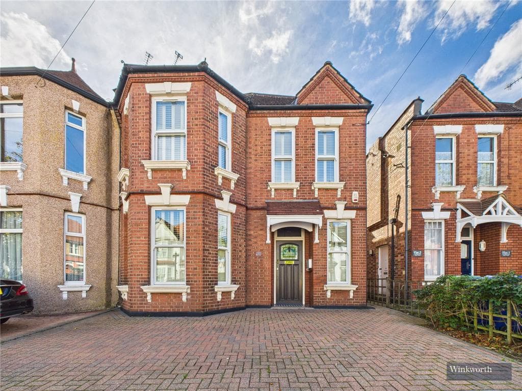 View property at Hindes Road, Harrow, HA1