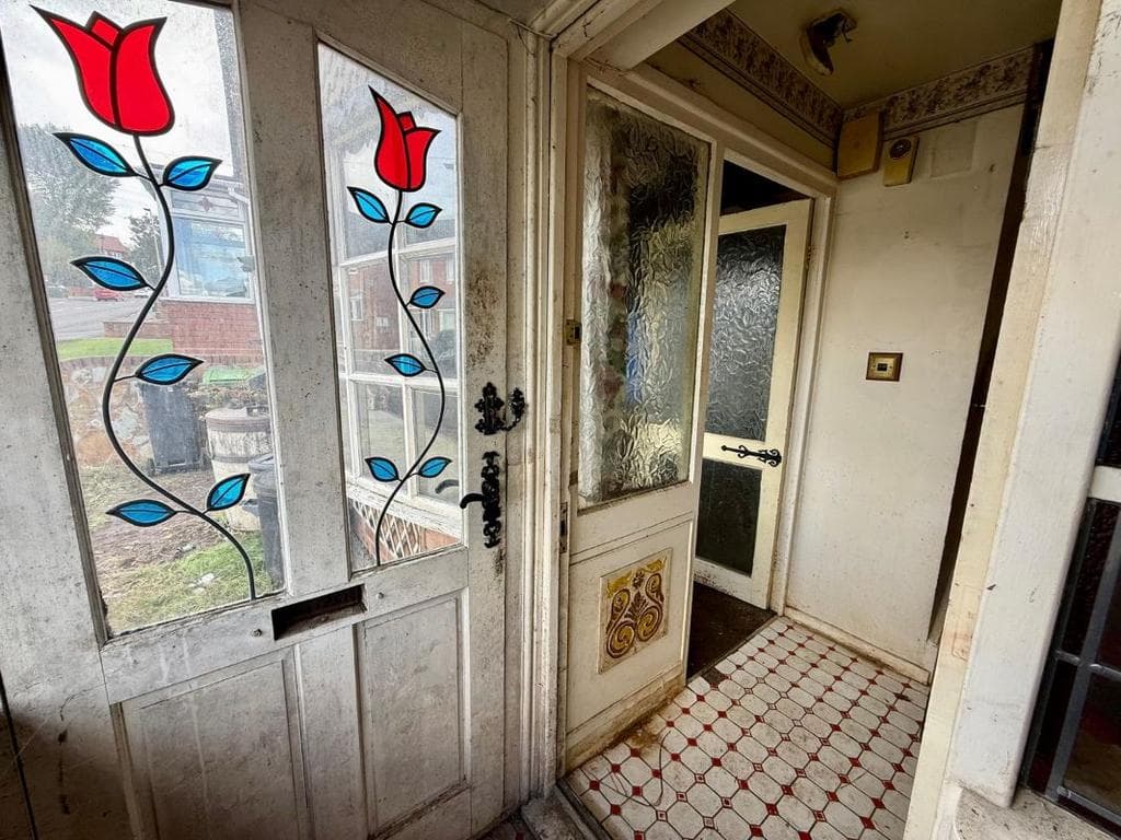 49 Doulton Road, Oldbury, B65 8JE - Image 4