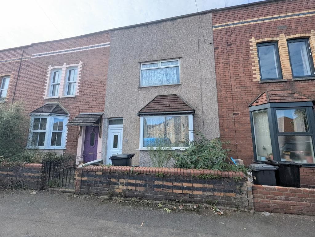 View property at 16 Gadshill Road, Bristol, Bristol BS5 6LJ