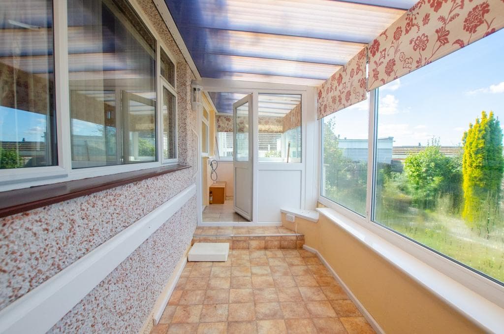 1 Whitestone Crescent, Bodmin, PL31 1PF - Image 3