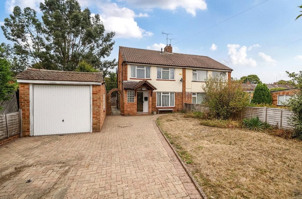 View property at Aston Mead, Windsor