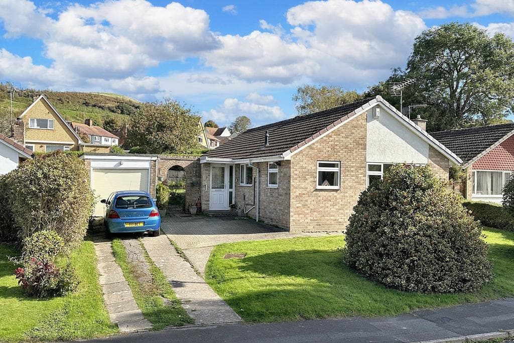 View property at Bridport