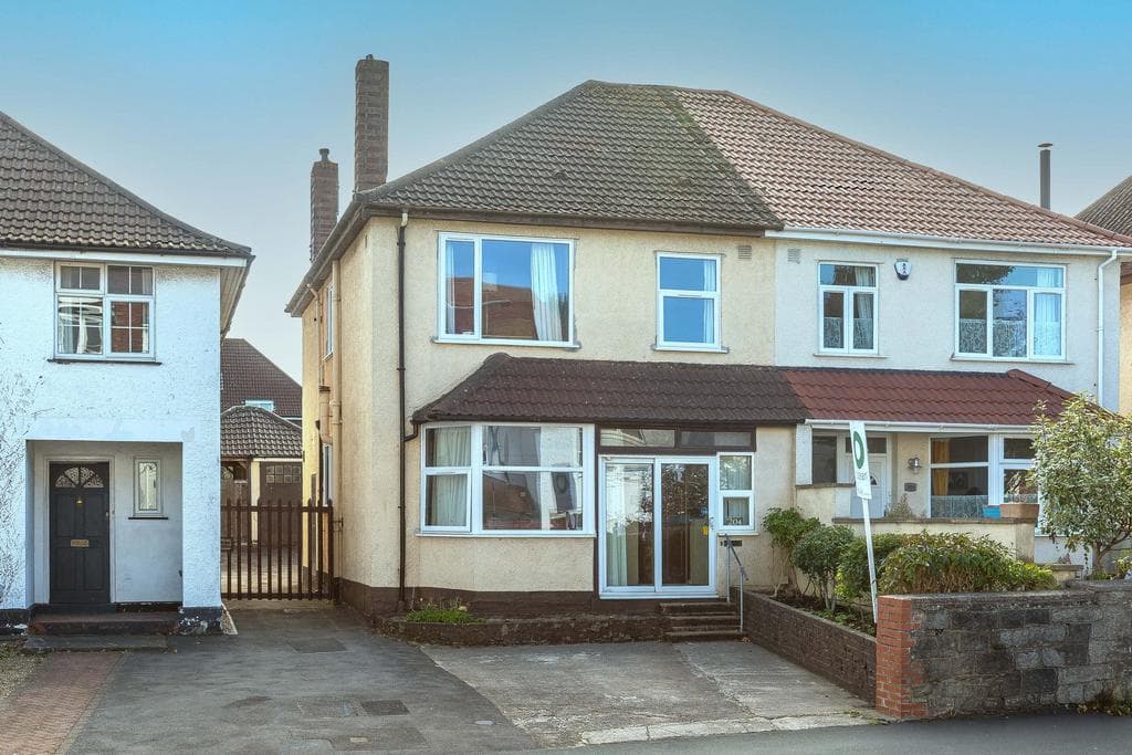 View property at Henleaze, Bristol BS9