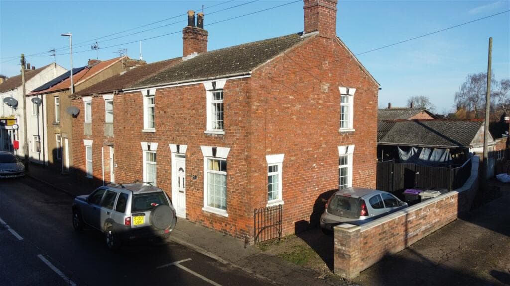 High Street, Hogsthorpe, Skegness, PE24 5PP - Image 1