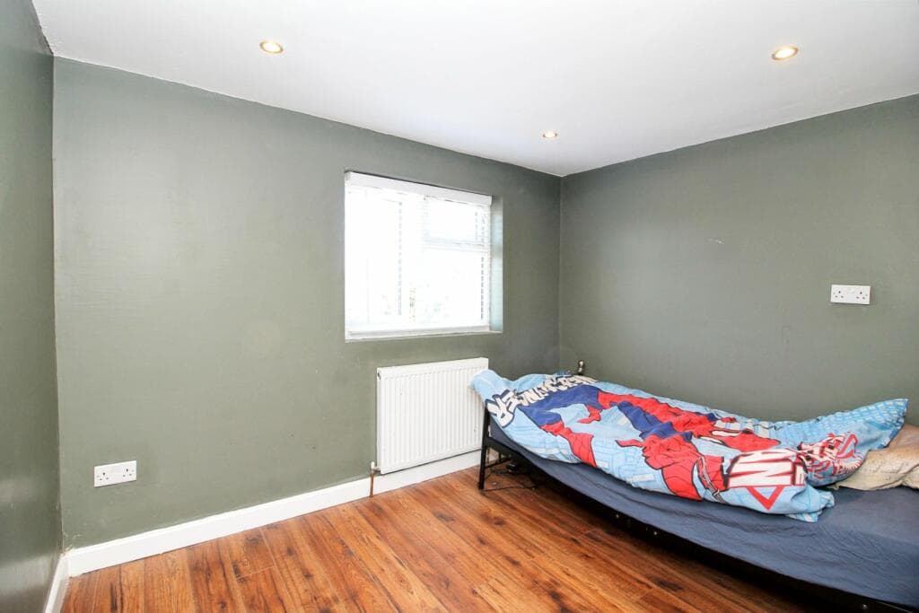 Lowbrook Road, Ilford, IG1 - Image 9