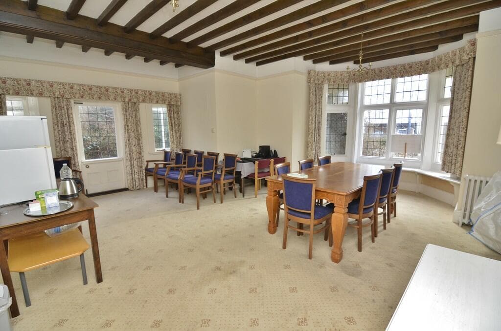 Chevalier Road, Felixstowe - Image 3