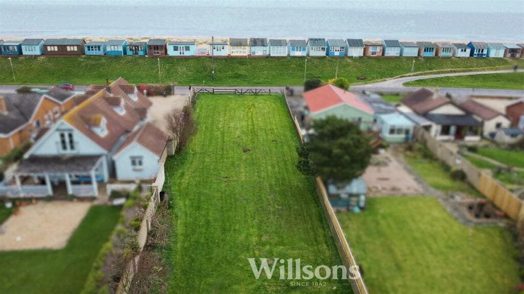 Roman Bank, Sandilands, Mablethorpe - Image 3