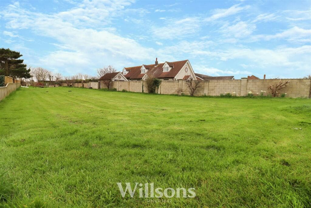 Roman Bank, Sandilands, Mablethorpe - Image 7