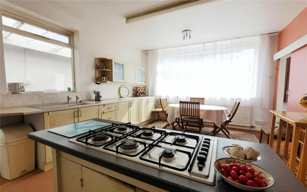 Youlgrave Avenue, Sutton-on-Sea, Mablethorpe, Lincolnshire, LN12 - Image 3