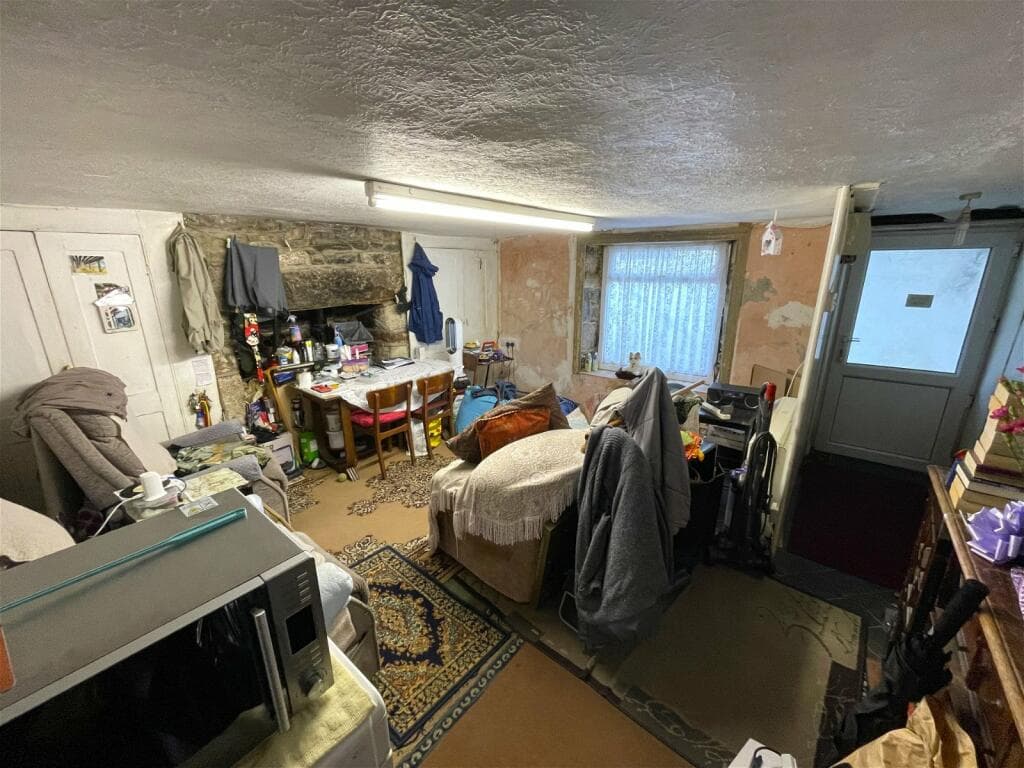 Fore Street, Marazion TR17 - Image 9