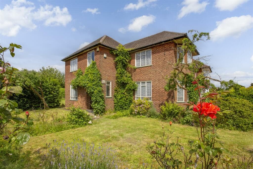Cressex Road, High Wycombe - Image 1
