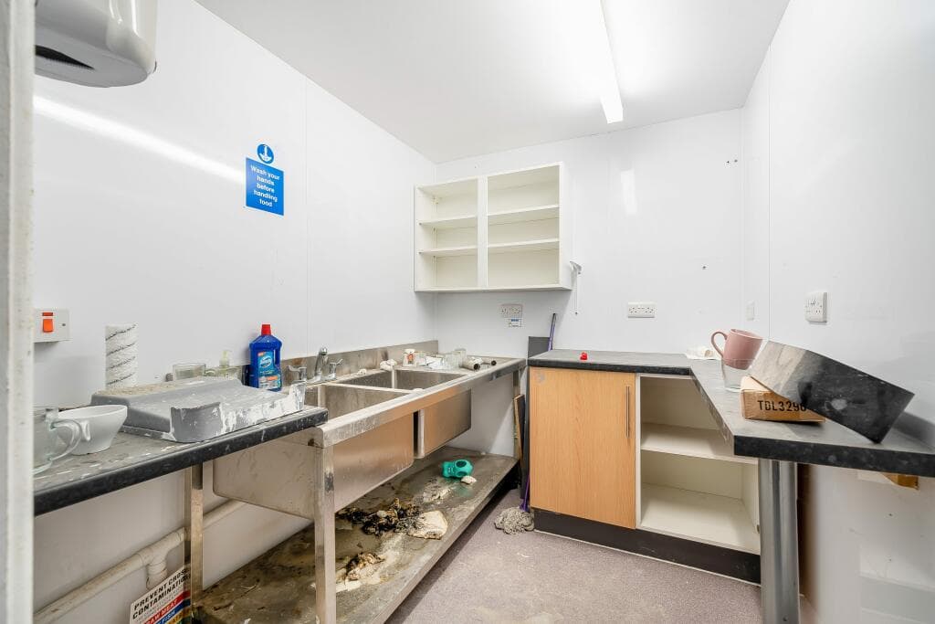 Commercial Investment, 71 Trelowarren Street, Camborne - Image 6