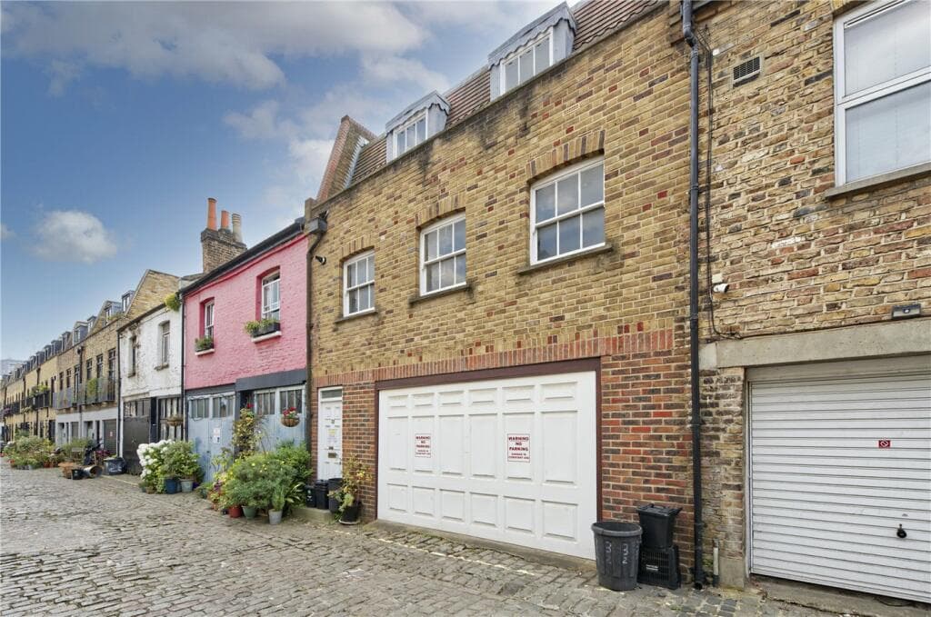 Harrow Road, and 32 Chippenham Mews, Maida Vale, W9 - Image 1