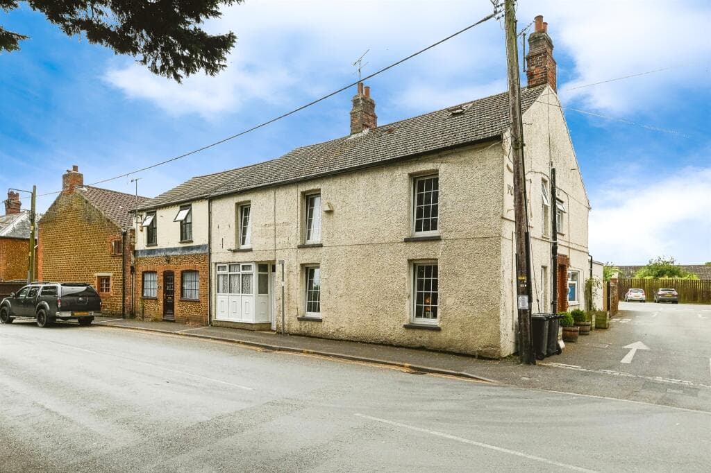 View property at Lynn Road, Heacham, King&#x27;s Lynn