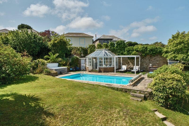Millpond Avenue, Hayle - Image 10
