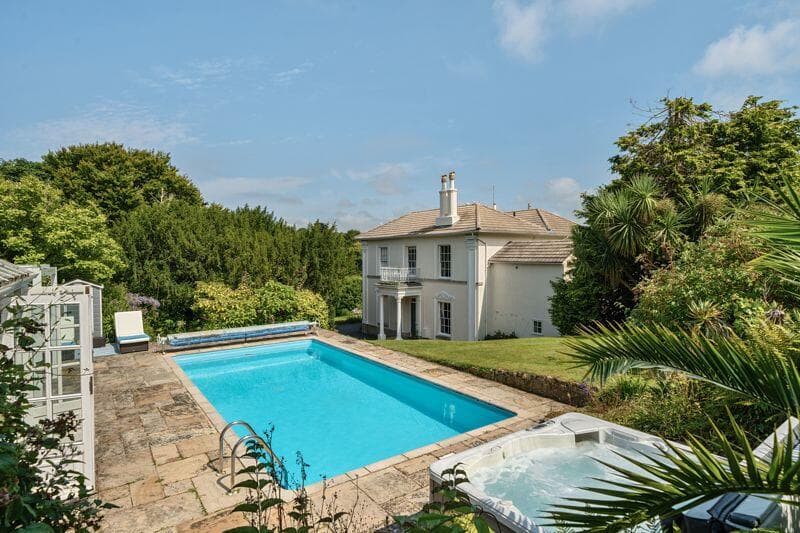 Millpond Avenue, Hayle - Image 2