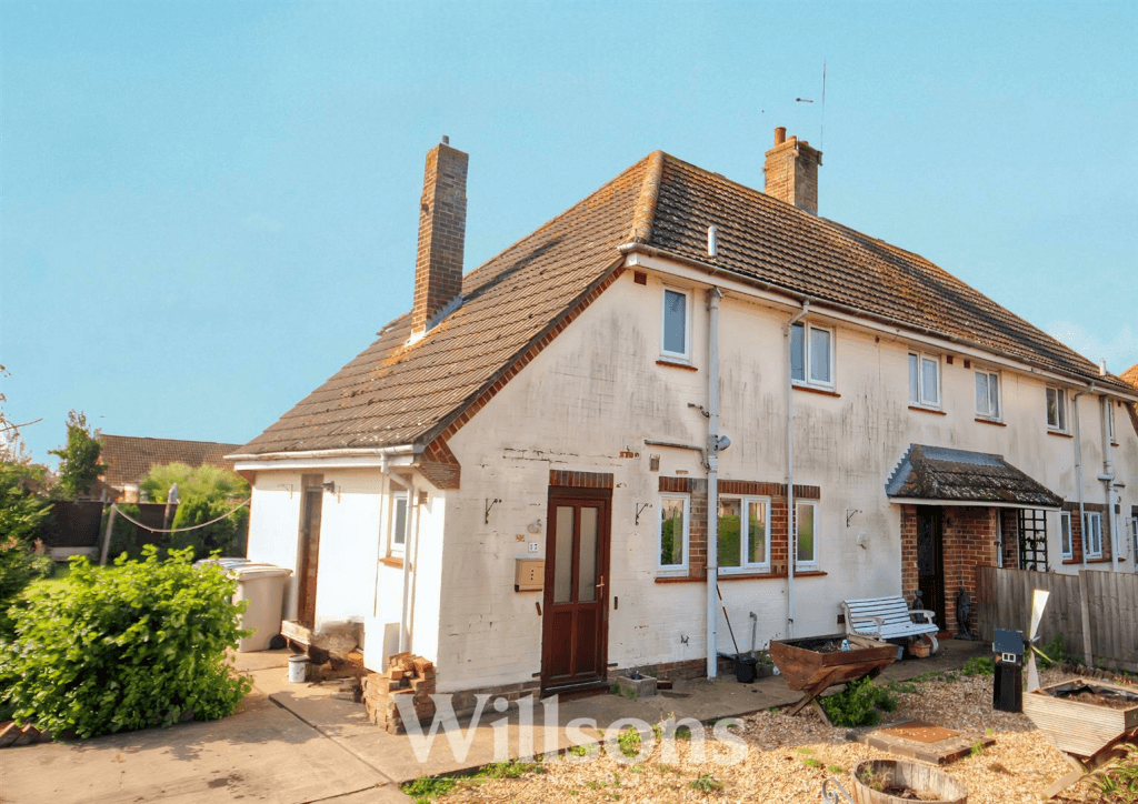 Barnack Estate, Burgh Le Marsh, Skegness - Image 1