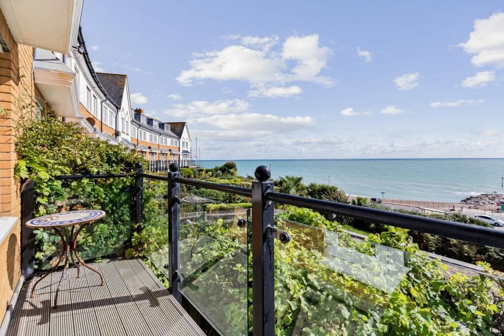 View property at Lower Corniche, Hythe, CT21