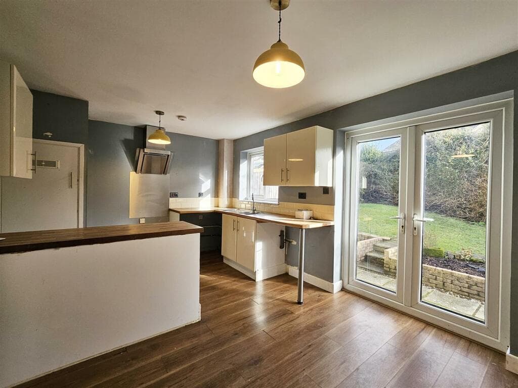 Polmarth Close, St. Austell - Image 4