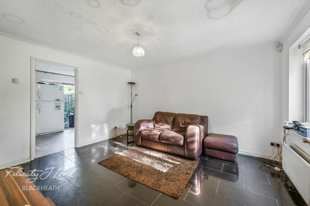 Bentham Road, London - Image 3