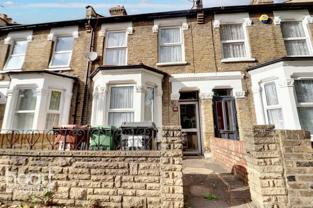 Dunedin Road, London - Image 1