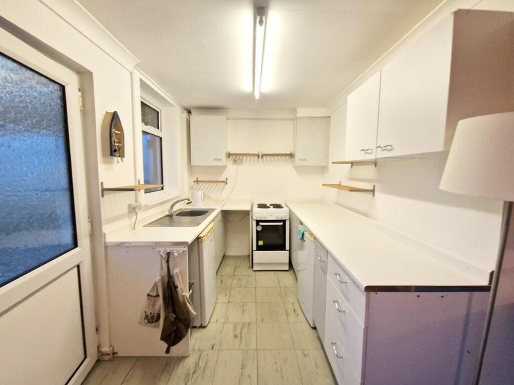 Praa Sands  TR20 - Image 3