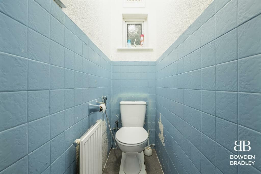 Huxley Drive, Chadwell Heath - Image 10