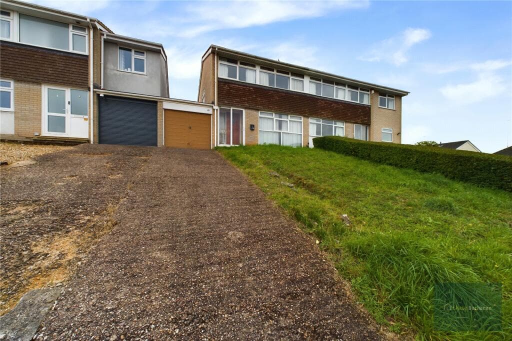 Whitchurch Avenue - Image 1