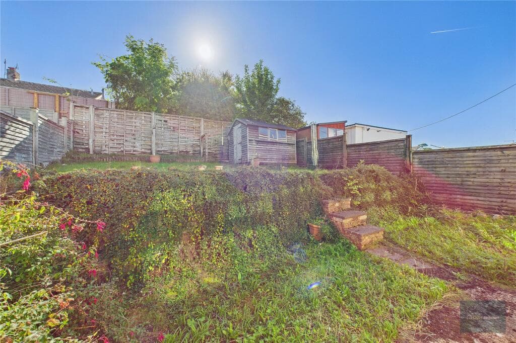Whitchurch Avenue - Image 11