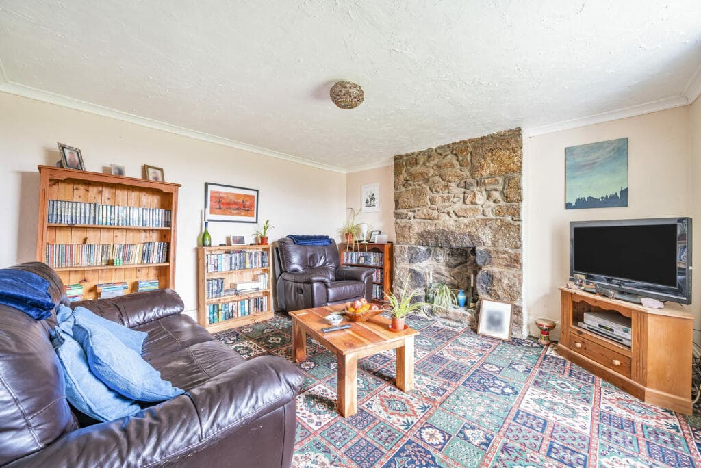 Croft Mitchell, Troon, Camborne - Image 6