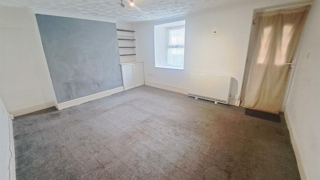 Pendarves Street, Tuckingmill - Image 3