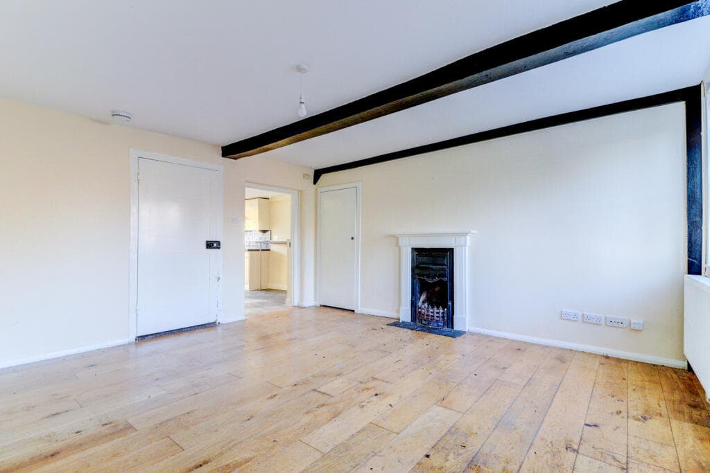 The Common, Stokenchurch, High Wycombe, Buckinghamshire, HP14 - Image 9
