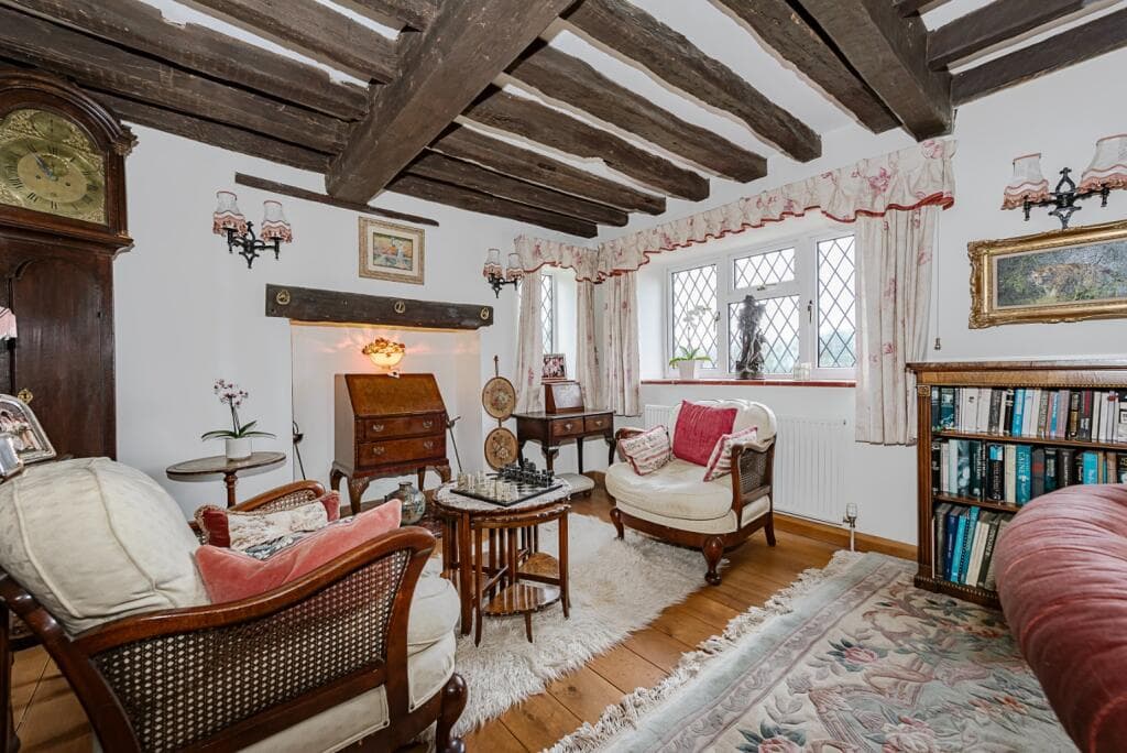 The Old Farmhouse, Heath End, Berkhamsted, Herts - Image 10