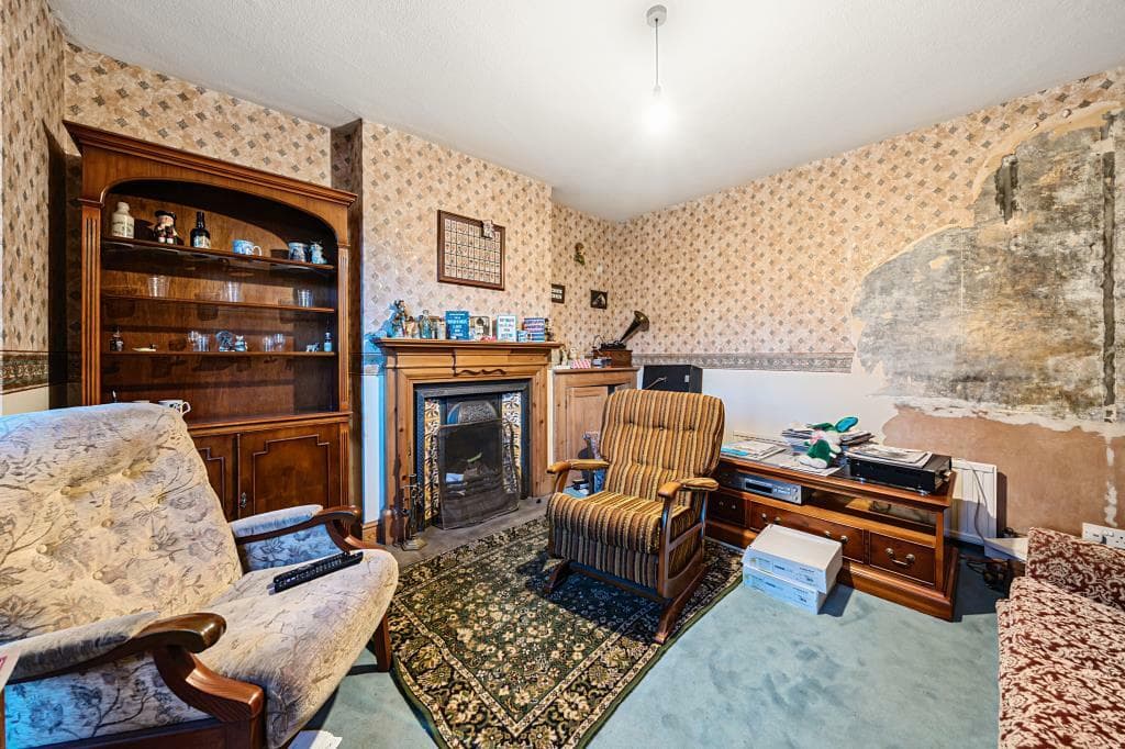 Cadmore End, Buckinghamshire, HP14 - Image 2