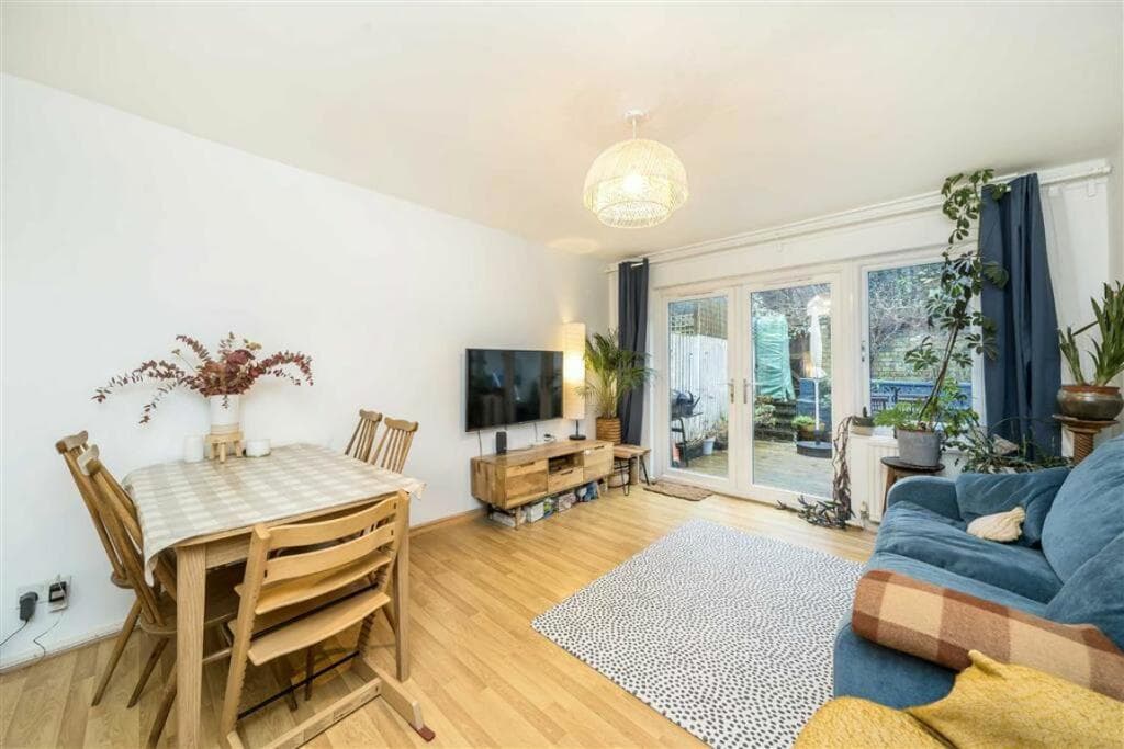 Gilmore Road, Lewisham - Image 2