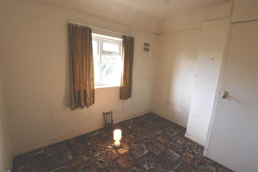 Jubilee Road Downley - Image 7