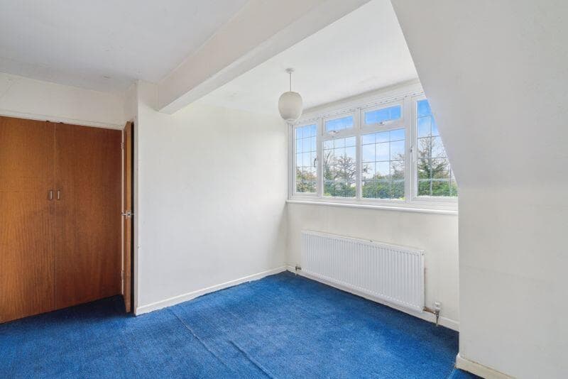Cadmore End - Image 10