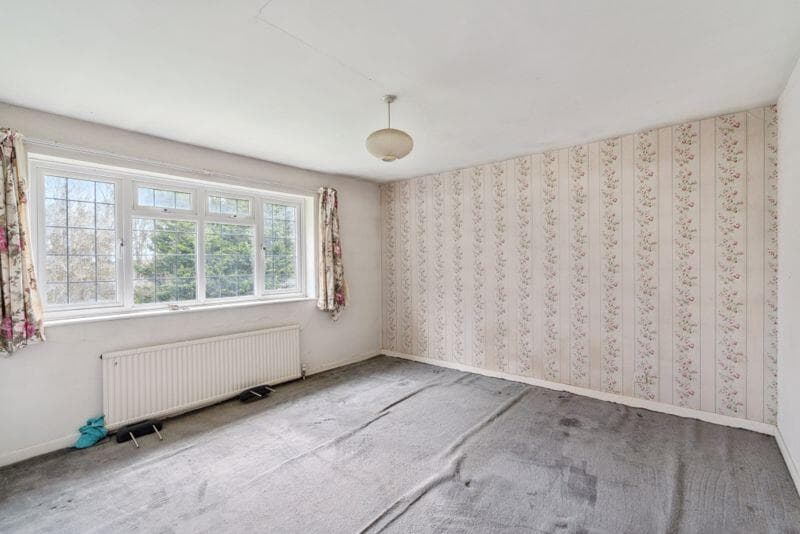 Cadmore End - Image 8