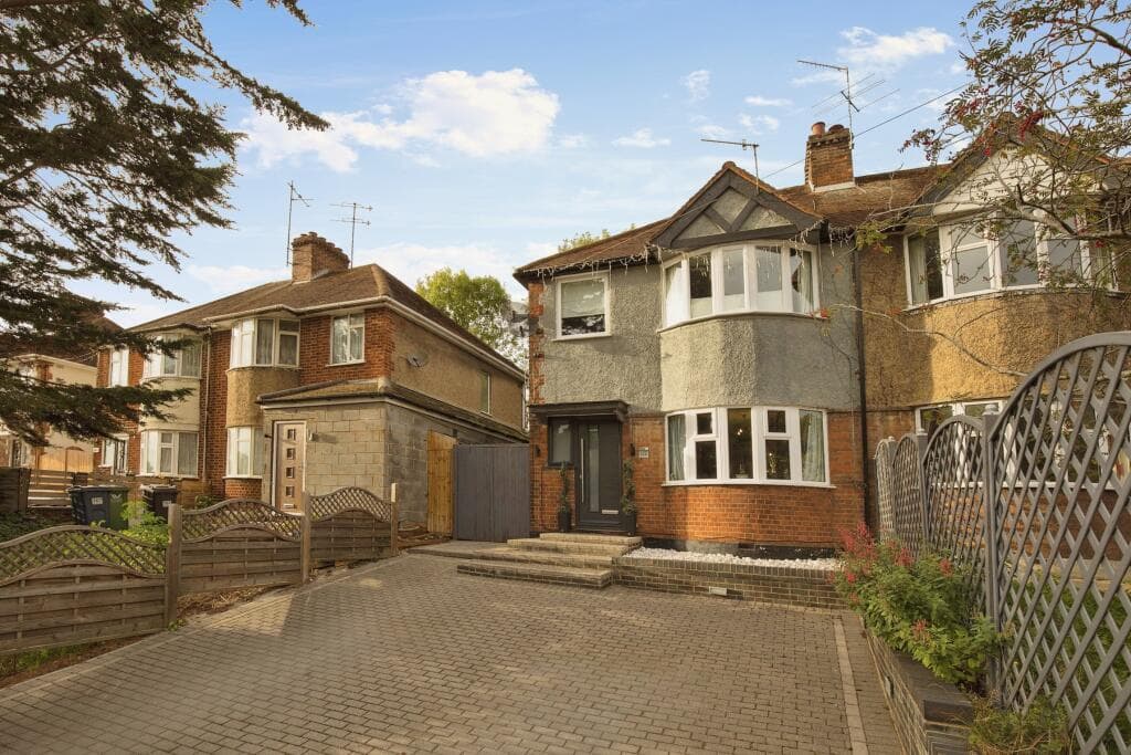 Micklefield Road, High Wycombe, HP13 - Image 1