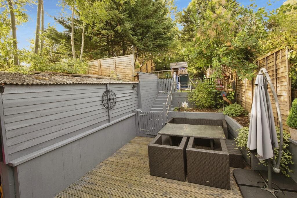 Micklefield Road, High Wycombe, HP13 - Image 7