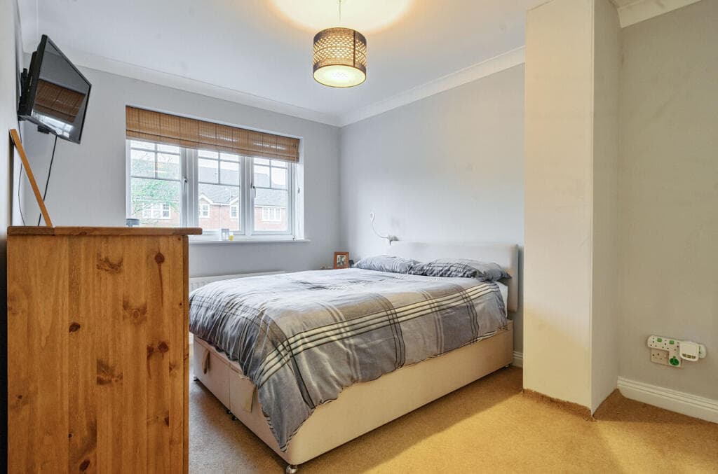 Saunderton Vale, Saunderton, High Wycombe - Image 4