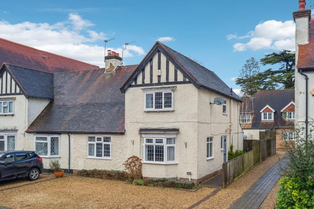 Baring Road, Beaconsfield, HP9 - Image 1