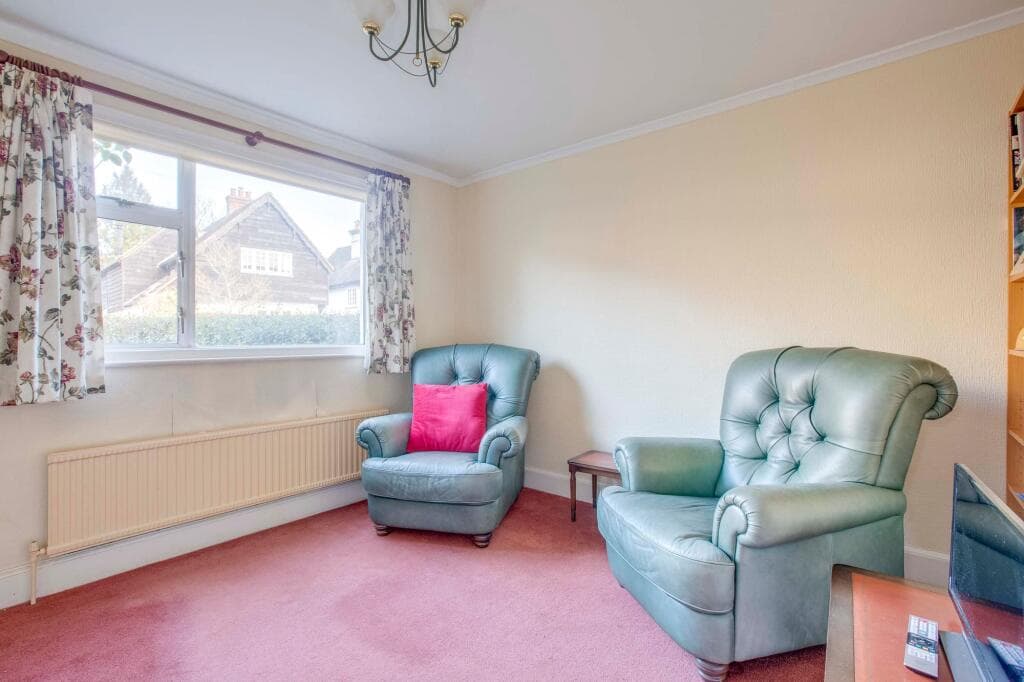 7 Twitchell Road, Great Missenden, HP16 - Image 5