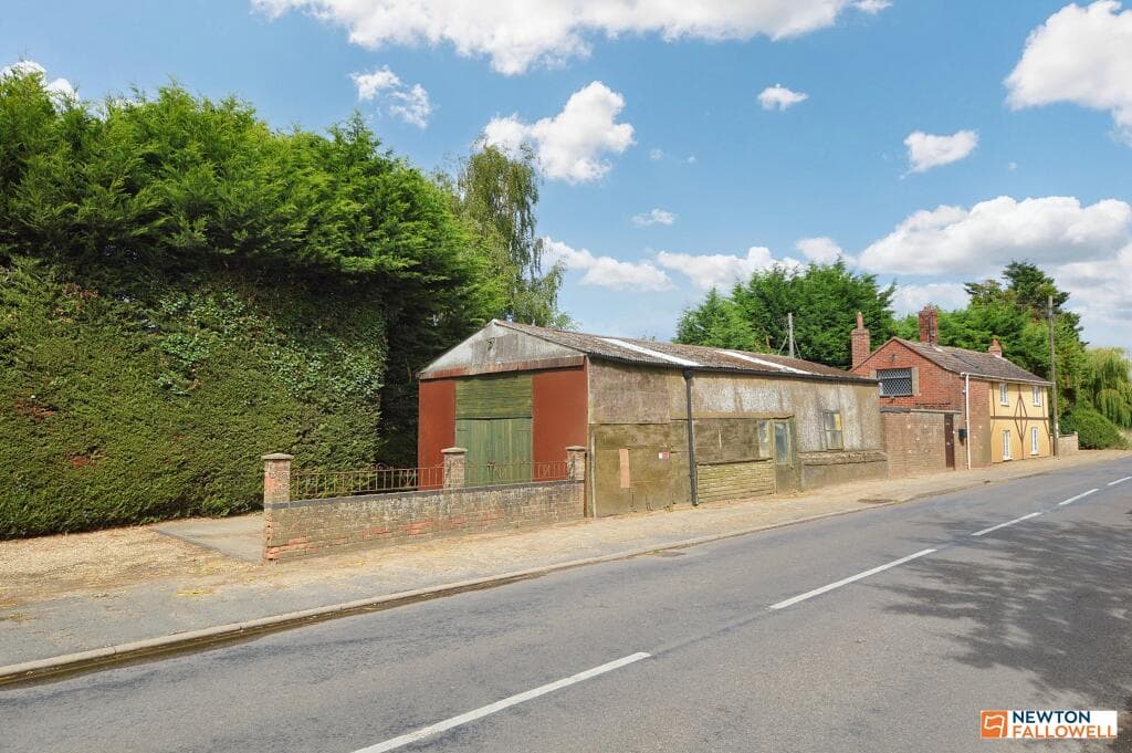 Risegate Road, Gosberton, Spalding, PE11 - Image 1