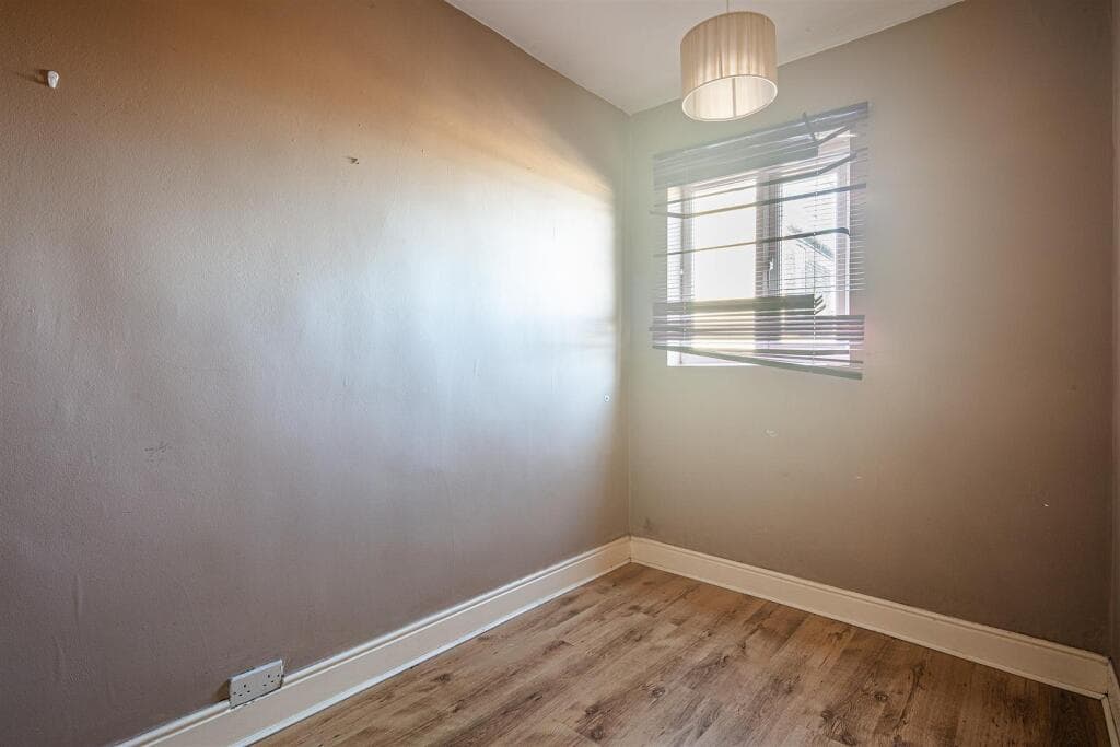 Northfield Road, Crookes, Sheffield - Image 9