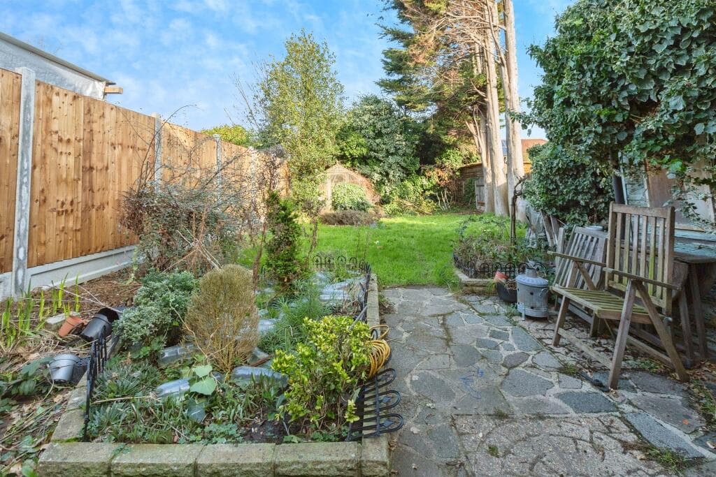Ripple Road, Barking - Image 5
