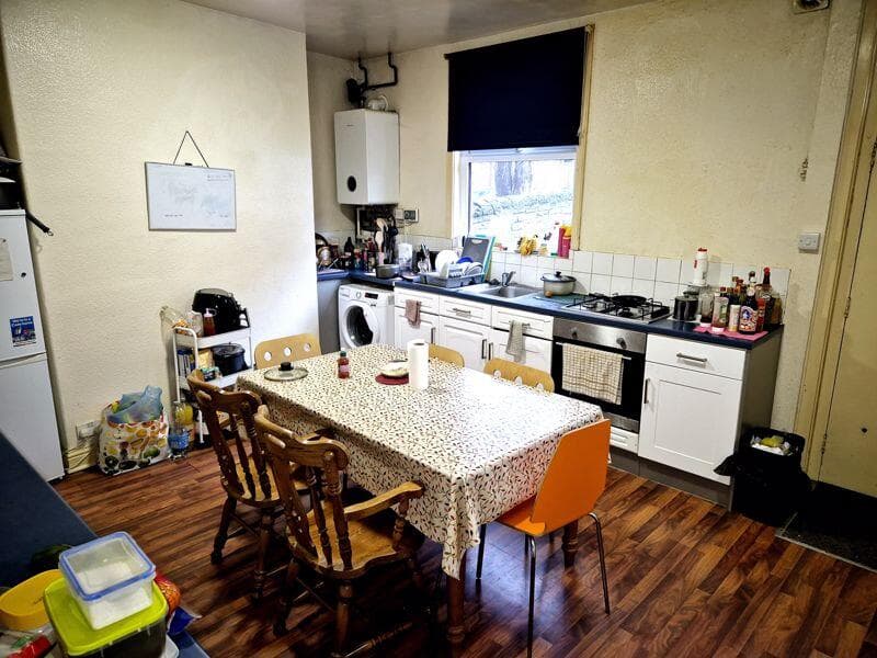 Winfield Terrace, Leeds - Image 3