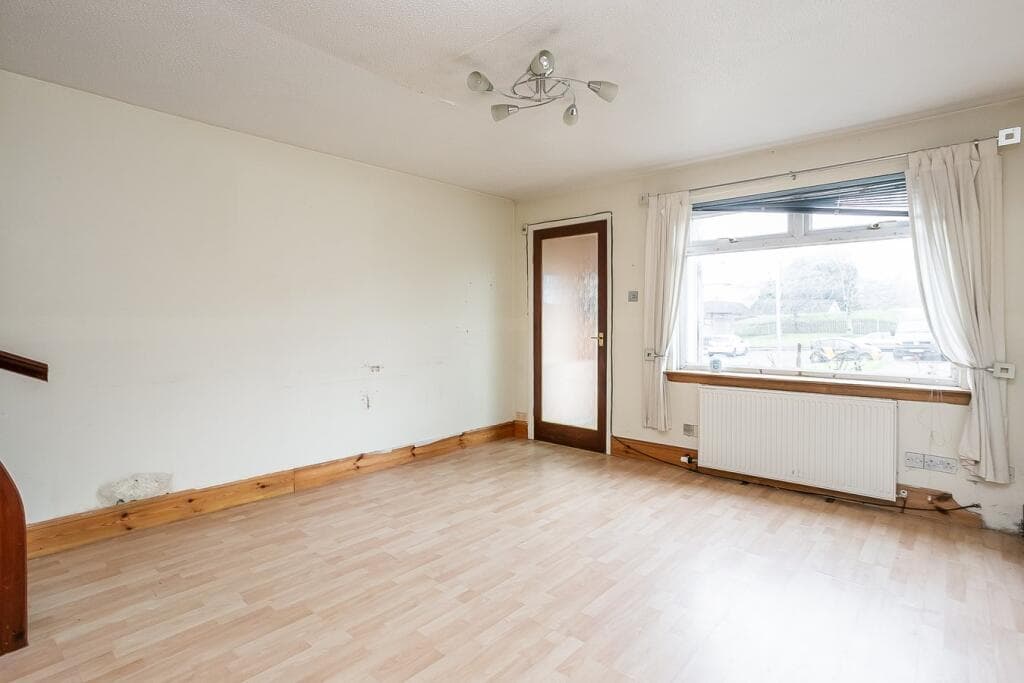 Ferndale Drive, Glasgow, G23 - Image 2